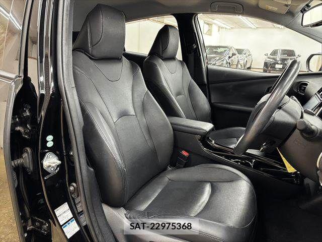 Toyota PRIUS 2017-12 7502367-6