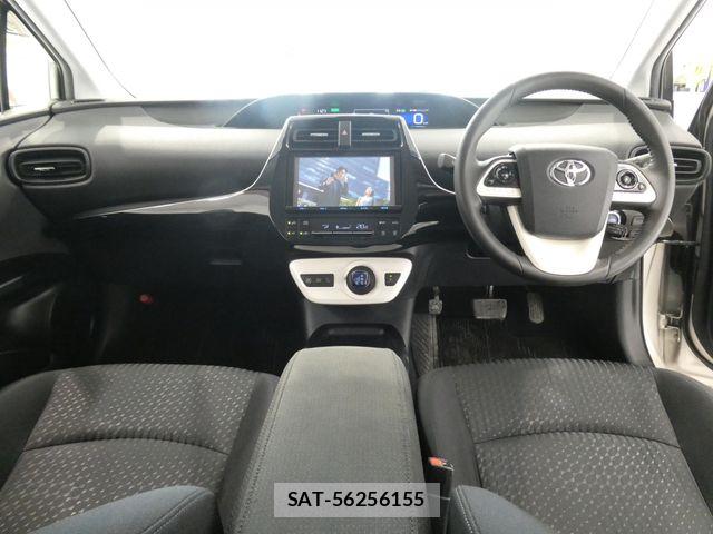 Toyota PRIUS 2016-01 7509750-2