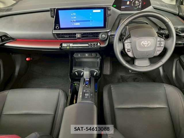 Toyota PRIUS 2023-09 7502362-13