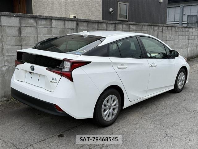 Toyota PRIUS 2020-12 7502366-1
