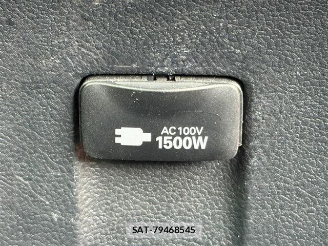 Toyota PRIUS 2020-12 7502366-25