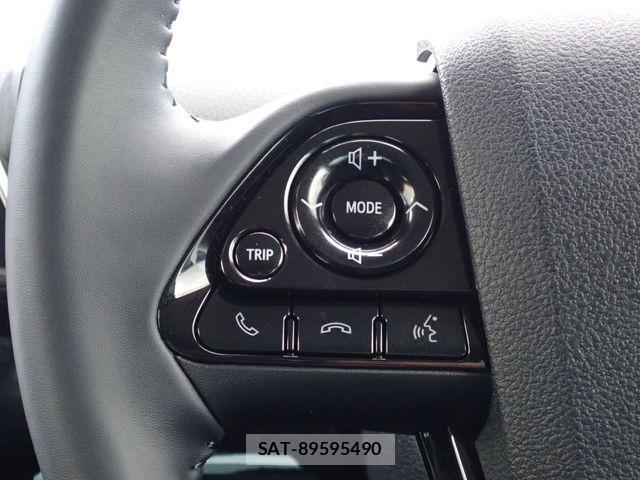 Toyota PRIUS 2023-05 7509748-26