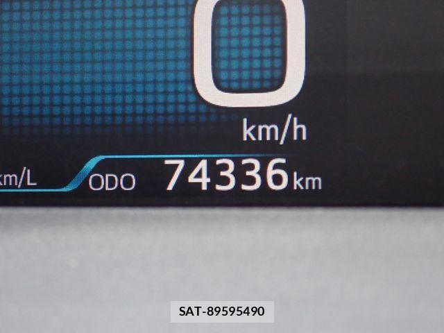 Toyota PRIUS 2023-05 7509748-29