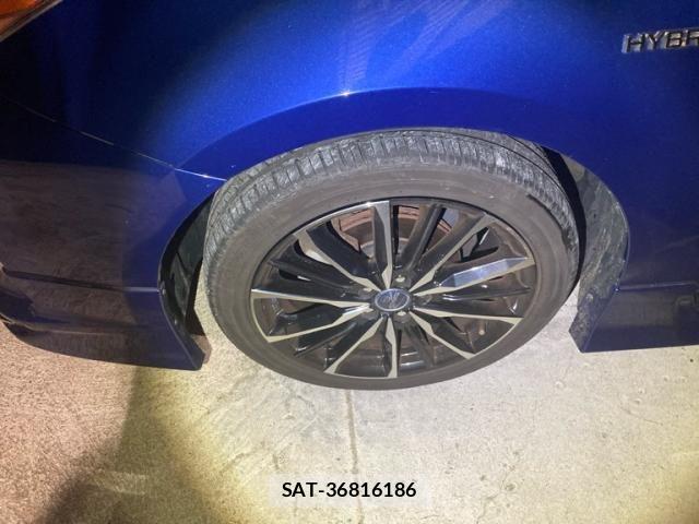Toyota PRIUS 2016-02 7509751-3