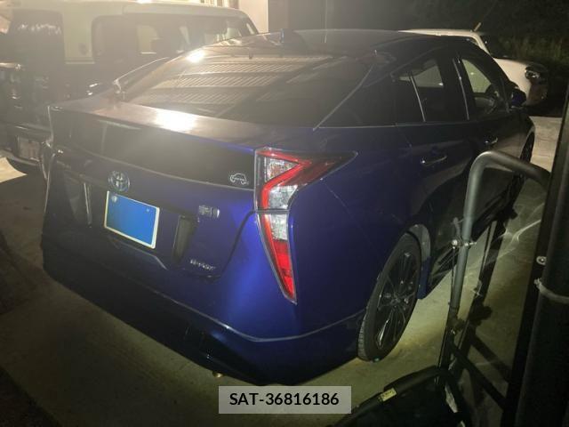 Toyota PRIUS 2016-02 7509751-6