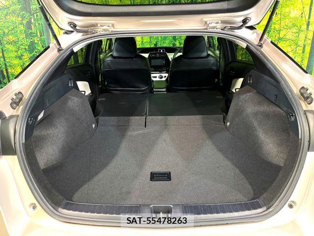 Toyota PRIUS 2017-10 7502368-9