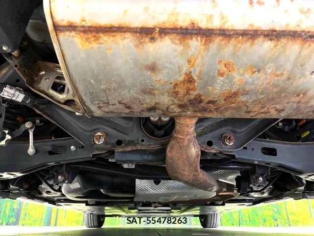 Toyota PRIUS 2017-10 7502368-18