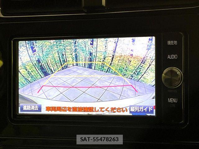 Toyota PRIUS 2017-10 7502368-3