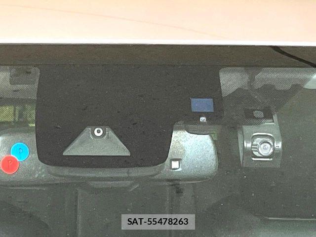 Toyota PRIUS 2017-10 7502368-4