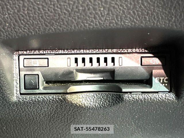 Toyota PRIUS 2017-10 7502368-6