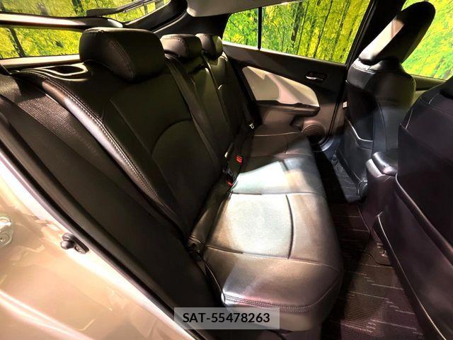 Toyota PRIUS 2017-10 7502368-8