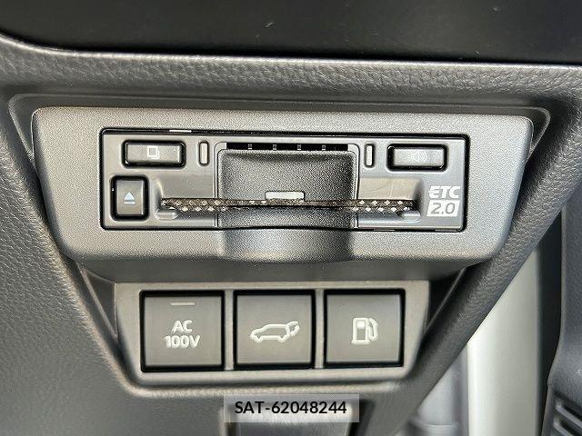 Toyota PRIUS 2023-07 7562674-15
