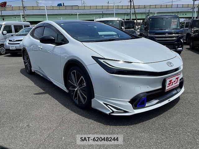 Toyota PRIUS 2023-07 7562674-6