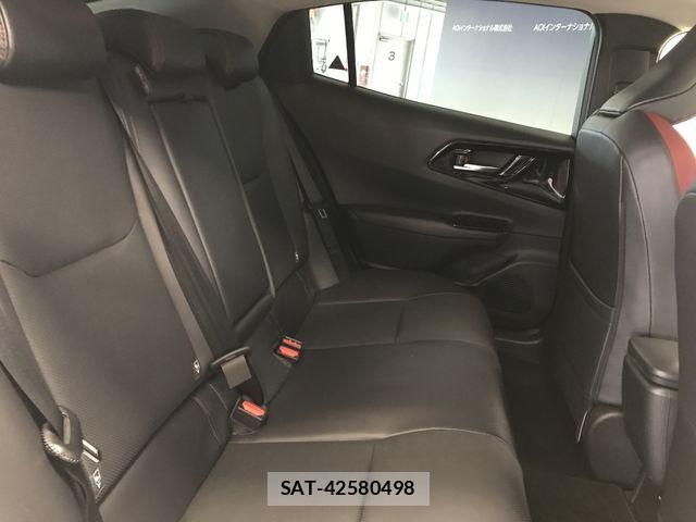Toyota PRIUS 2024-01 7562675-9