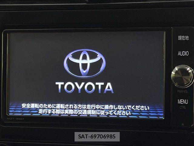 Toyota PRIUS 2017-01 7619364-3