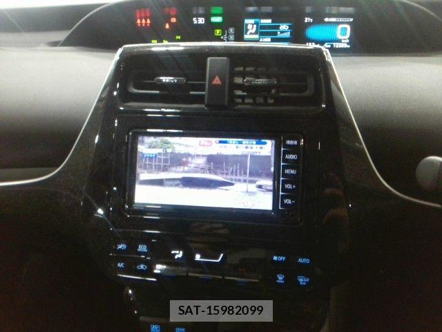 Toyota PRIUS 2021-07 7619361-5
