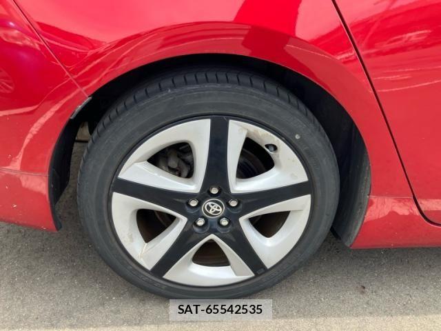 Toyota PRIUS 2015-12 7619367-10