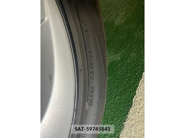 Toyota PRIUS 2016-01 7619366-9