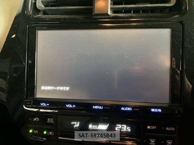 Toyota PRIUS 2016-01 7619366-23