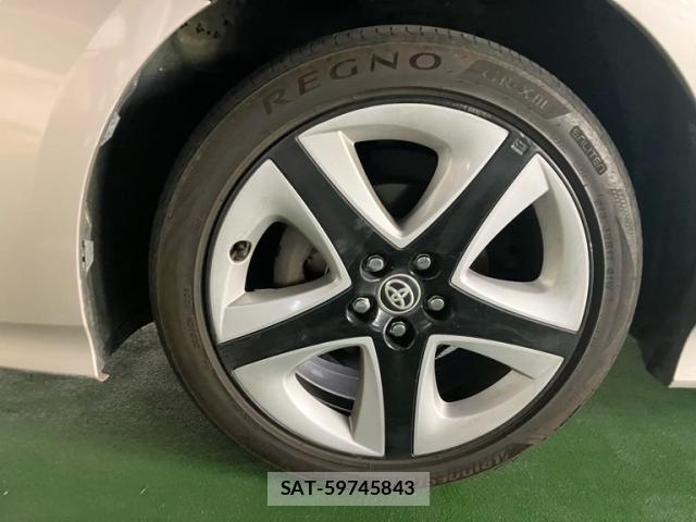 Toyota PRIUS 2016-01 7619366-6