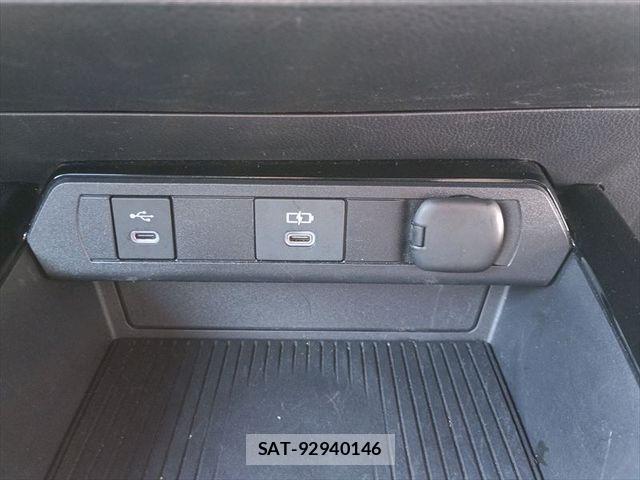 Toyota PRIUS 2023-05 7619356-19