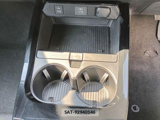 Toyota PRIUS 2023-05 7619356-20