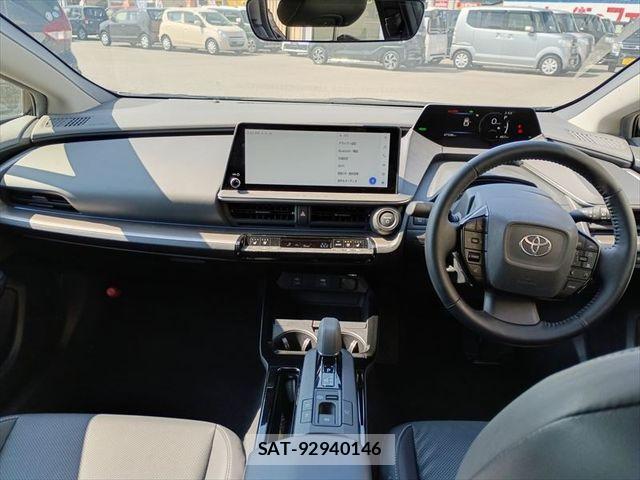 Toyota PRIUS 2023-05 7619356-8
