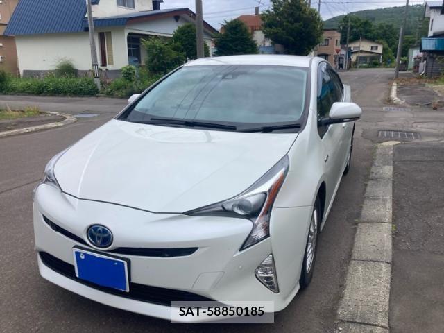 Toyota PRIUS 2016-07 7619365-0