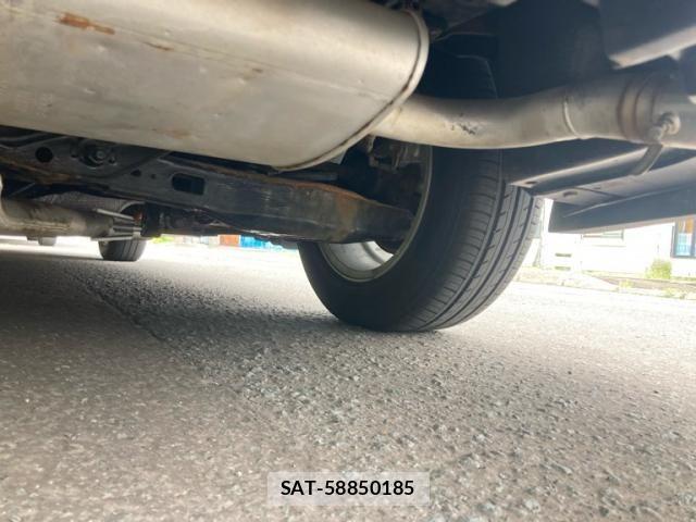 Toyota PRIUS 2016-07 7619365-9