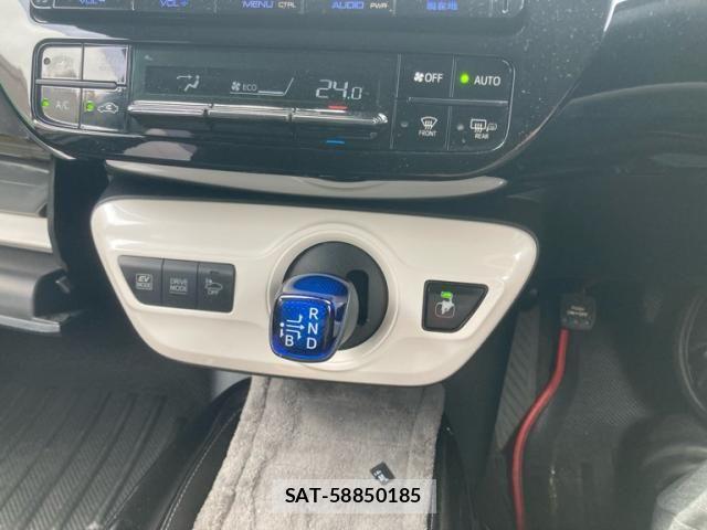 Toyota PRIUS 2016-07 7619365-19