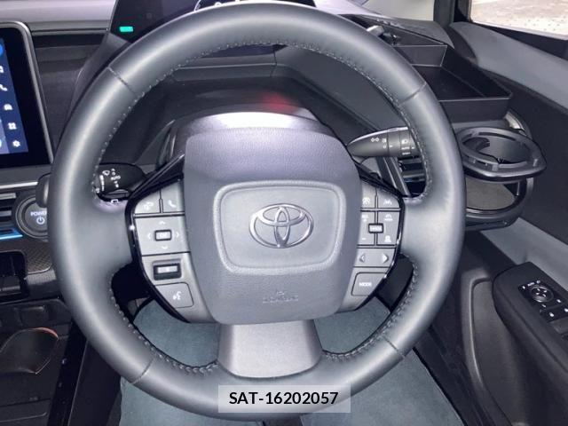 Toyota PRIUS 2023-07 7619352-21