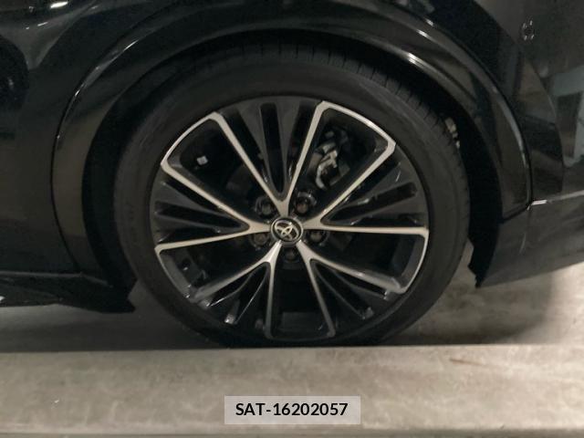 Toyota PRIUS 2023-07 7619352-6