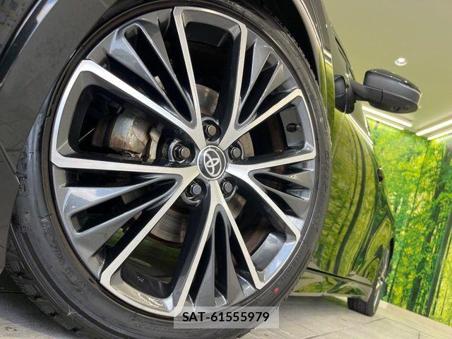 Toyota PRIUS 2023-06 7619355-12