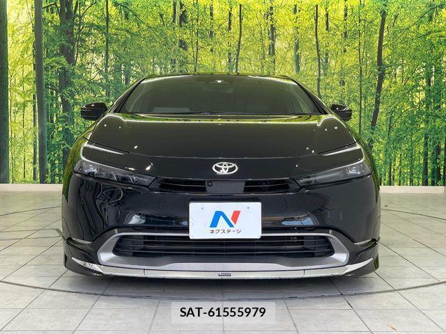 Toyota PRIUS 2023-06 7619355-13