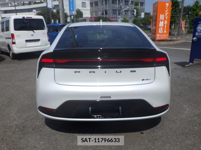 Toyota PRIUS 2023-05 7619354-4