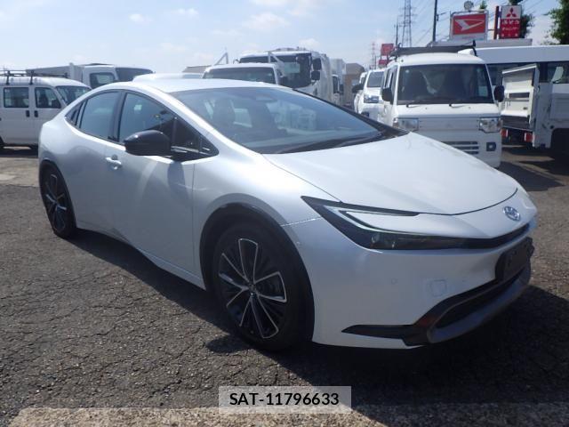 Toyota PRIUS 2023-05 7619354-6