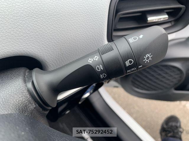 Toyota PRIUS 2020-09 7727501-12