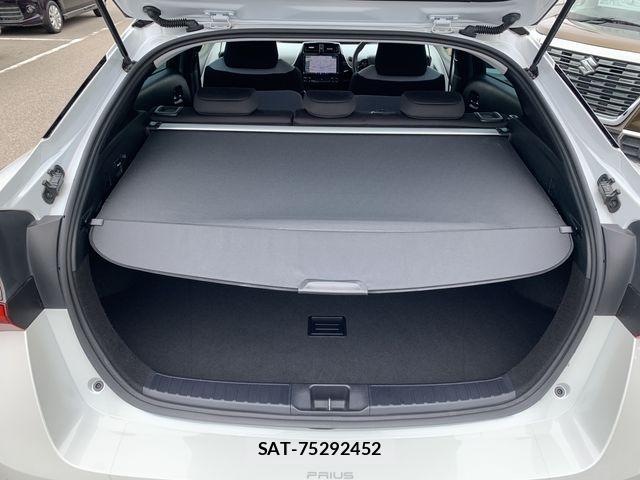 Toyota PRIUS 2020-09 7727501-26