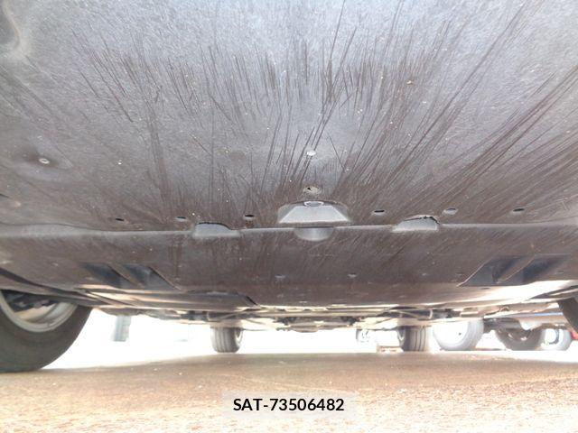 Toyota PRIUS 2019-06 7727508-28
