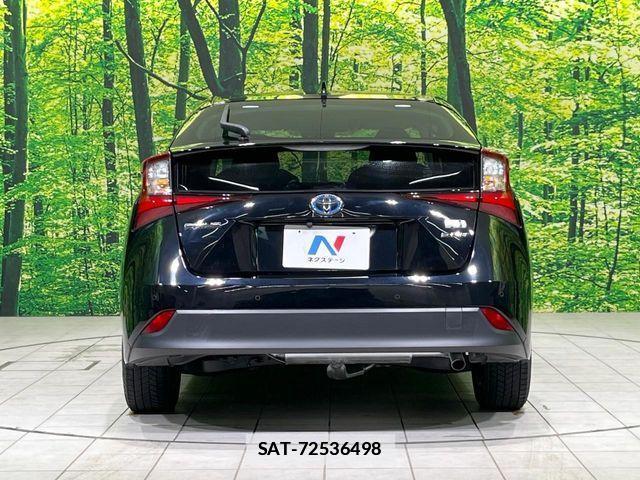 Toyota PRIUS 2021-06 7727502-14
