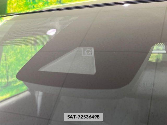 Toyota PRIUS 2021-06 7727502-2