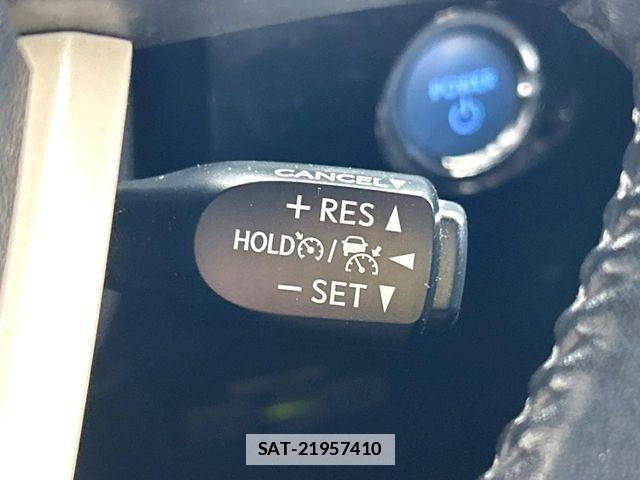 Toyota PRIUS 2015-12 7727505-6