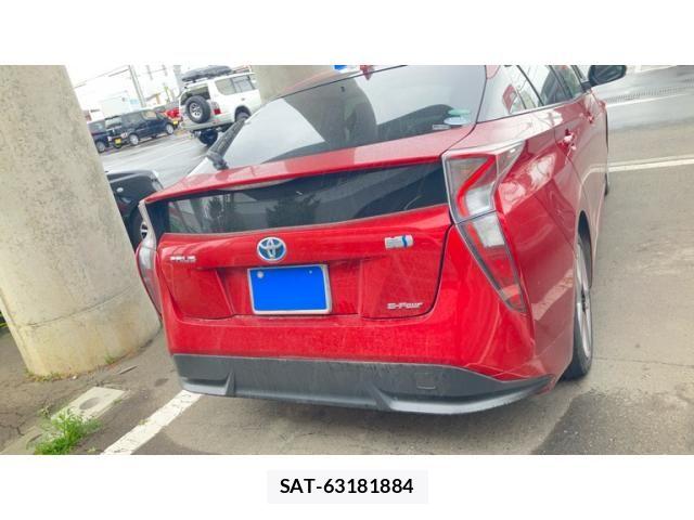 Toyota PRIUS 2015-12 7727510-1