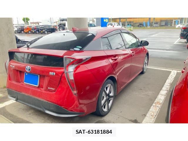 Toyota PRIUS 2015-12 7727510-2