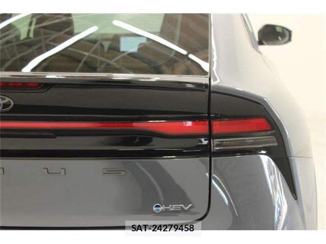 Toyota PRIUS 2023-04 7788434-27
