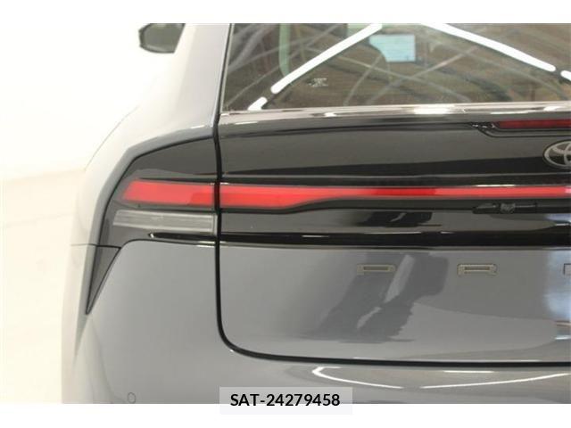 Toyota PRIUS 2023-04 7788434-28