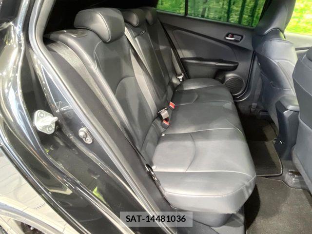 Toyota PRIUS 2021-10 7788432-8