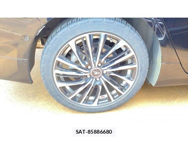 Toyota PRIUS 2018-07 7878953-5