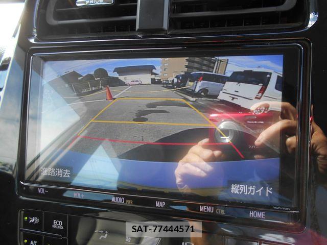 Toyota PRIUS 2019-03 7878962-12