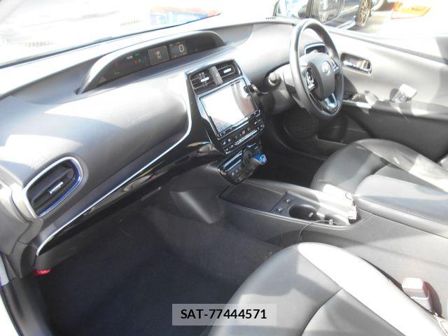 Toyota PRIUS 2019-03 7878962-19